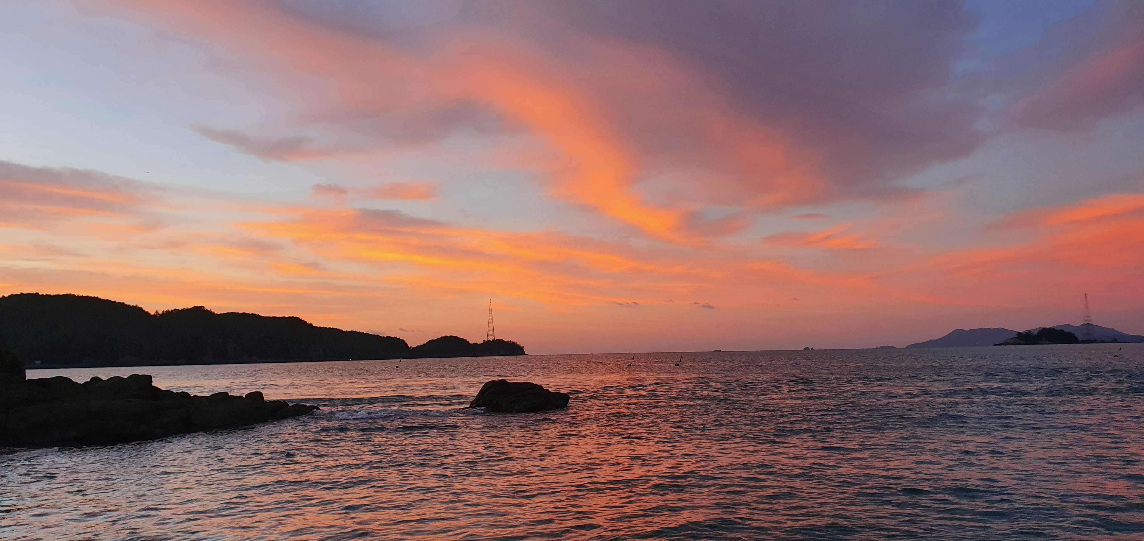 남해 노을과 바다